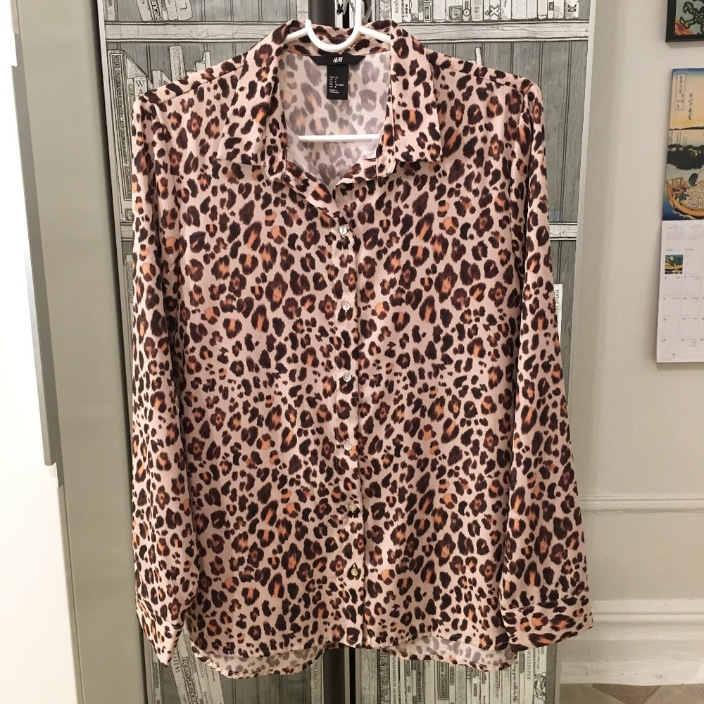 H&M Leopard Animal Cheetah Print Blouse Shirt Top